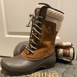 The North Face Shellista II Mid Boot, size 8